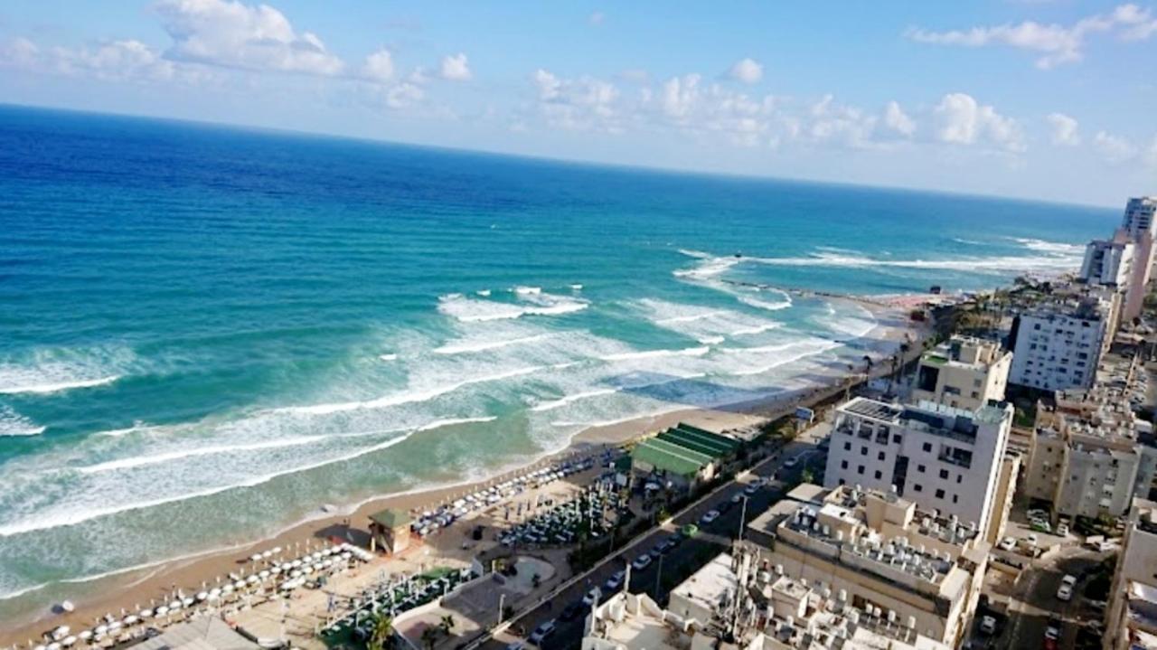 612 Apartment On The Beach Bat Yam Buitenkant foto